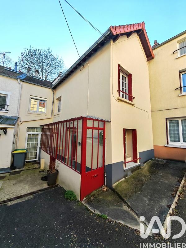 Maison - 107 m² - 6 pièces