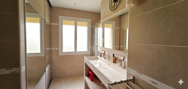 Maison - 139 m² - 5 pièces