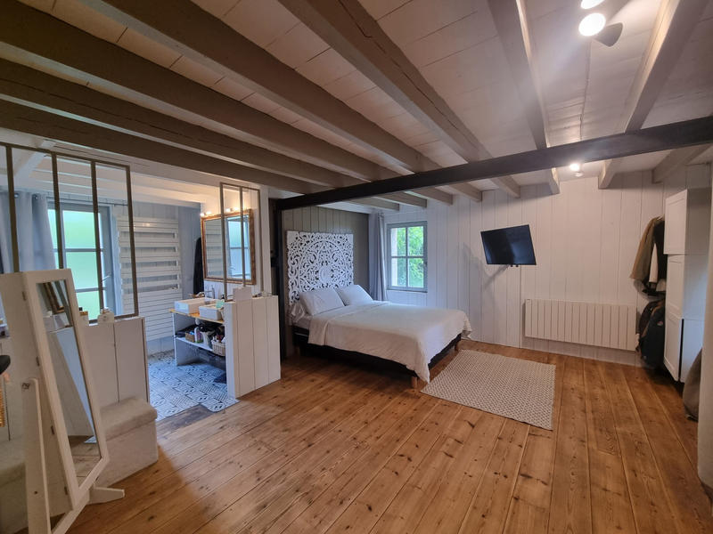 Maison - 268 m² - 8 pièces