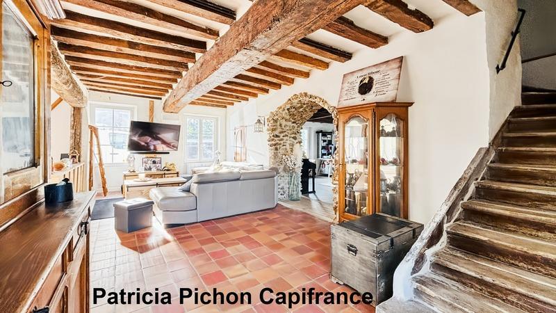 Maison - 308 m² - 14 pièces