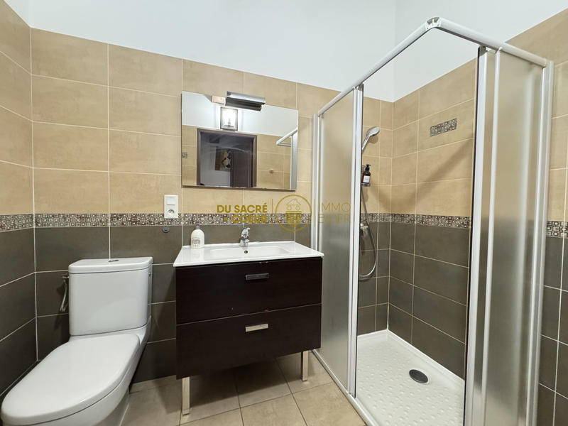 Appartement - 80 m² - 3 pièces