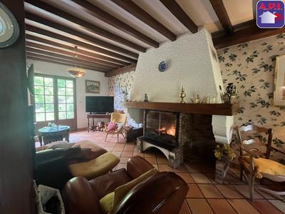 Maison - 150 m² - 5 pièces