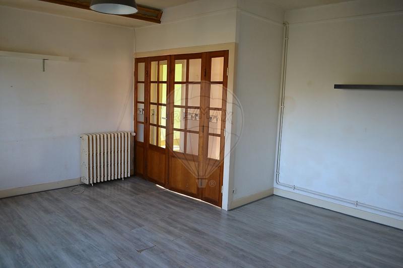 Maison - 187 m² - 7 pièces