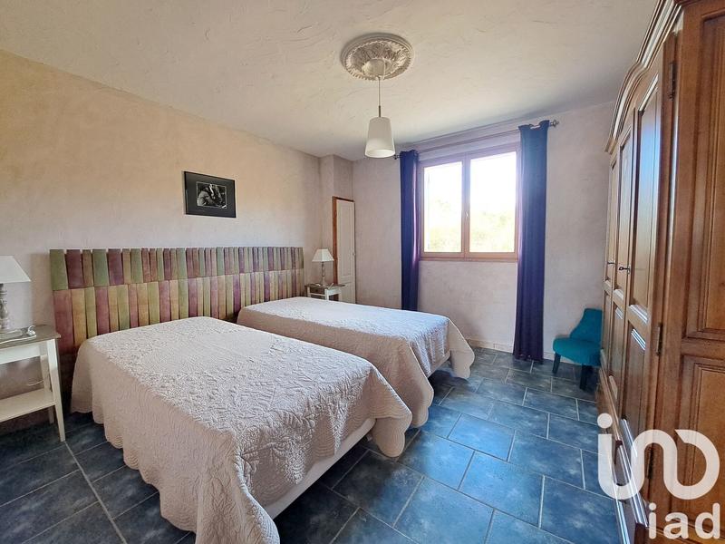 Maison - 500 m² - 13 pièces