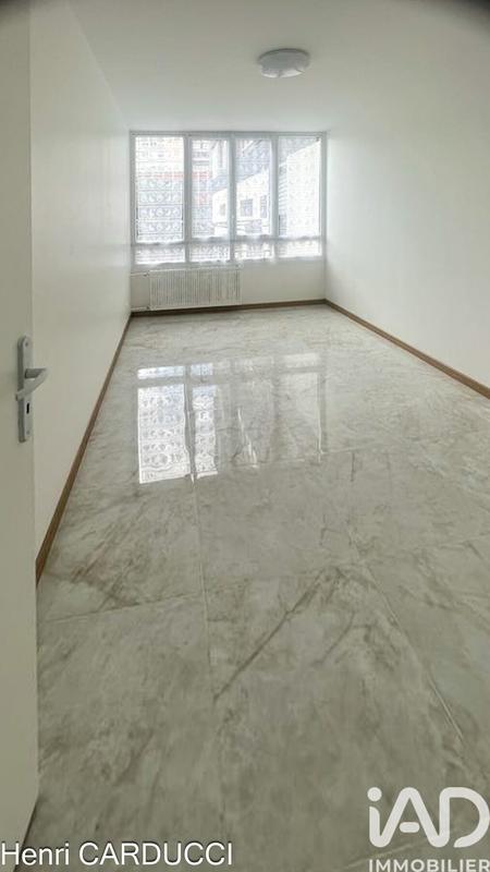 Appartement - 73 m² - 4 pièces