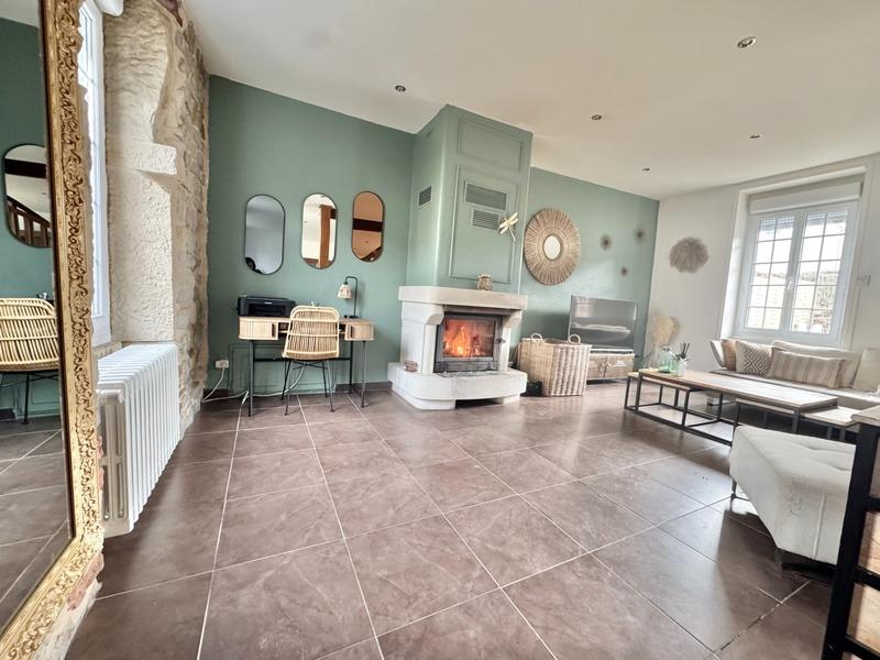 Maison - 170 m² - 7 pièces