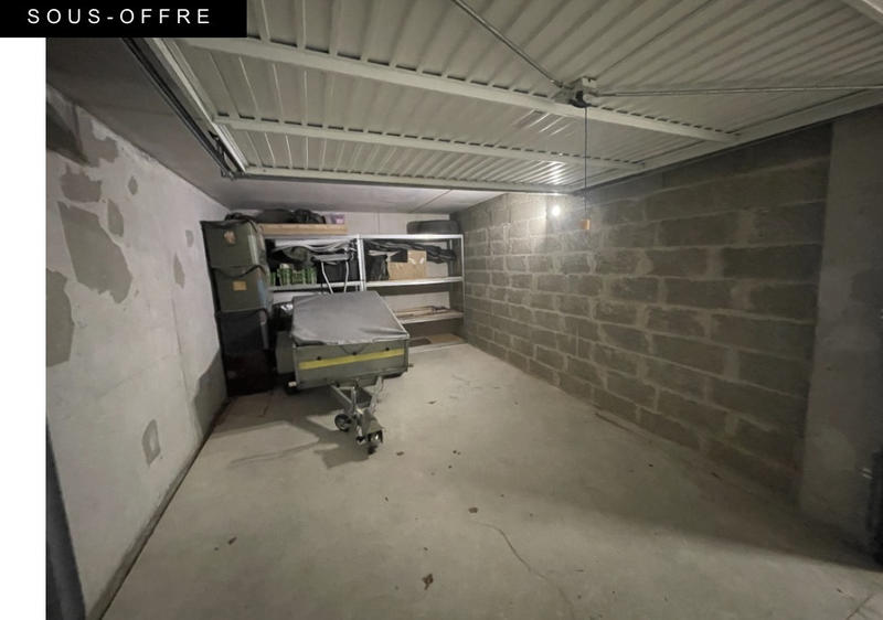 Parking / Garage - 17 m²