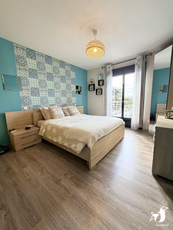 Maison - 214 m² - 6 pièces