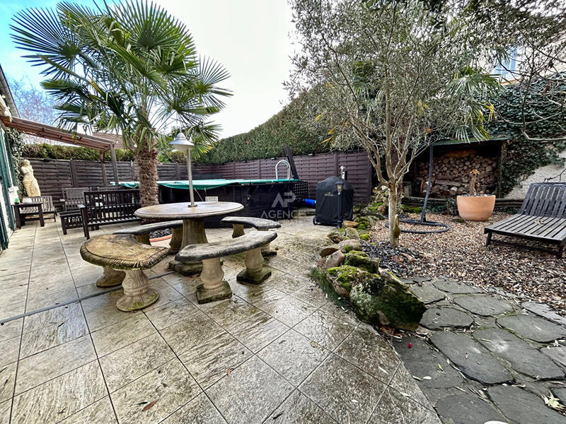 Maison - 123 m² - 6 pièces