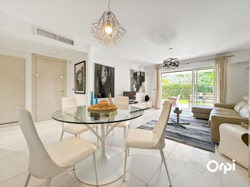 Appartement - 75 m² - 3 pièces