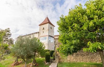 Demeure - 135 m² - 5 pièces