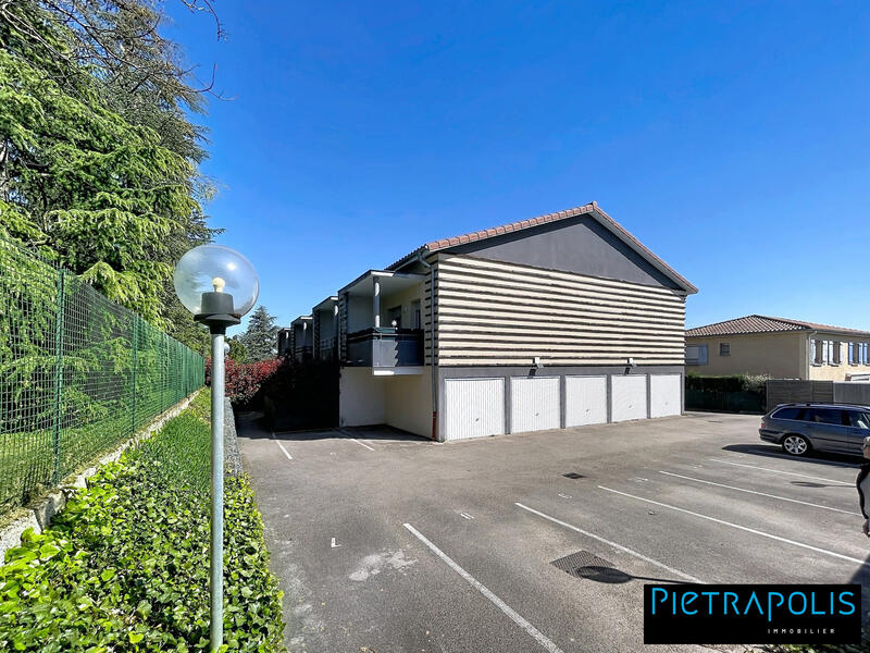 Appartement - 70 m² - 3 pièces