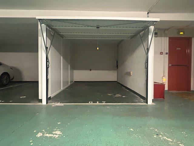 Parking / Garage - 20 m²