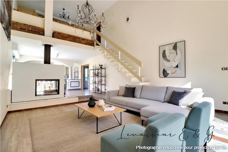 Maison - 161 m² - 7 pièces