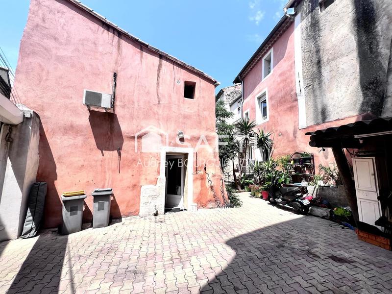 Maison - 160 m² - 6 pièces