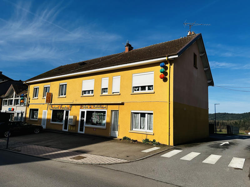 Appartement - 177 m² - 6 pièces