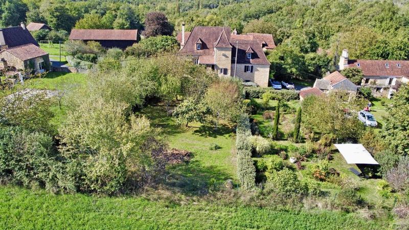 Maison en pierre - 130 m² - 4 pièces