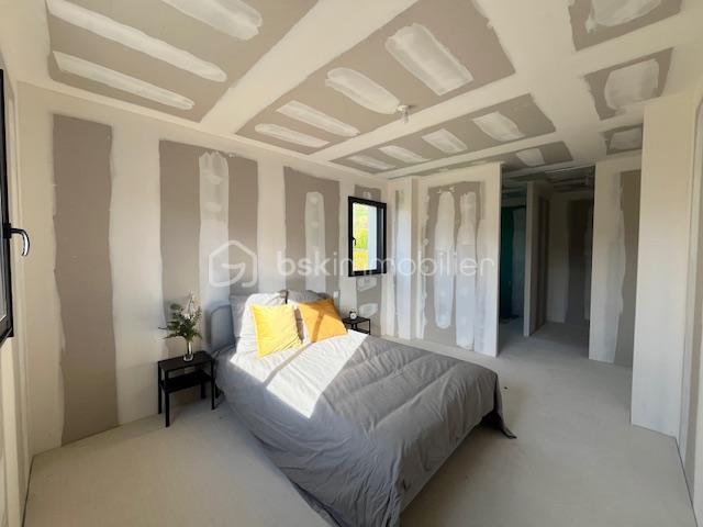 Maison - 150 m² - 5 pièces