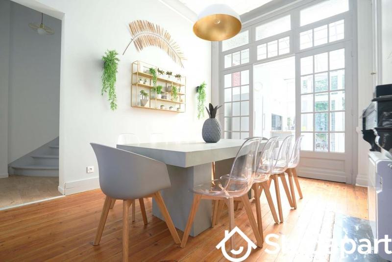 Chambre - 12 m² - 1 pièce