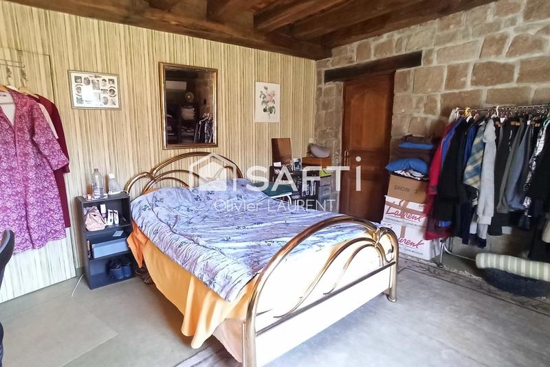 Maison - 213 m² - 7 pièces