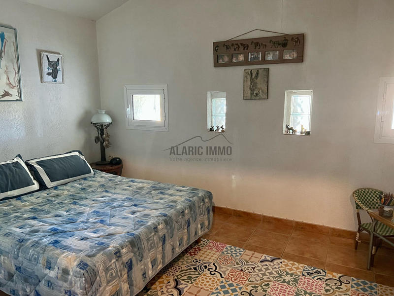 Maison - 219 m² - 8 pièces