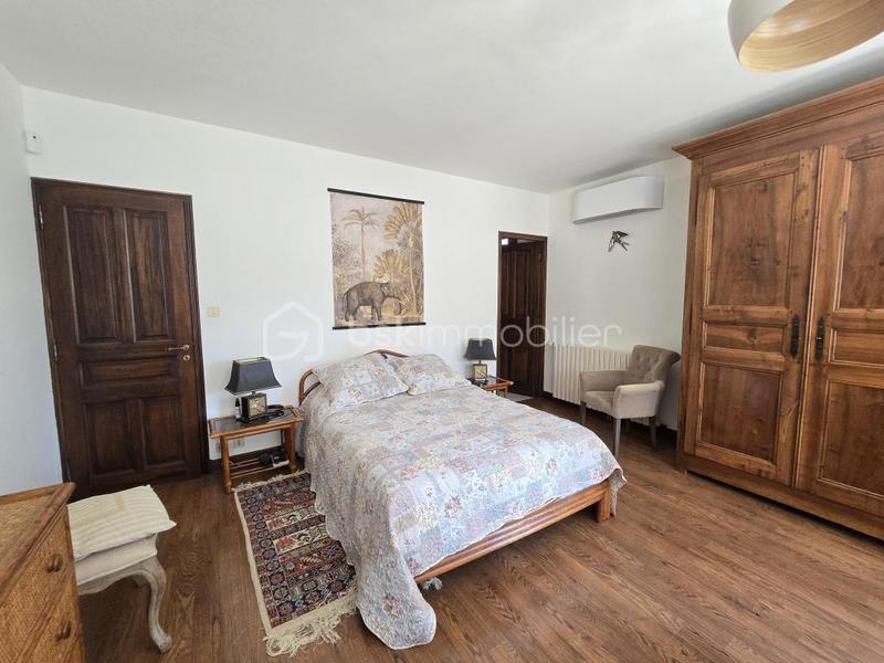 Maison en pierre - 150 m² - 5 pièces