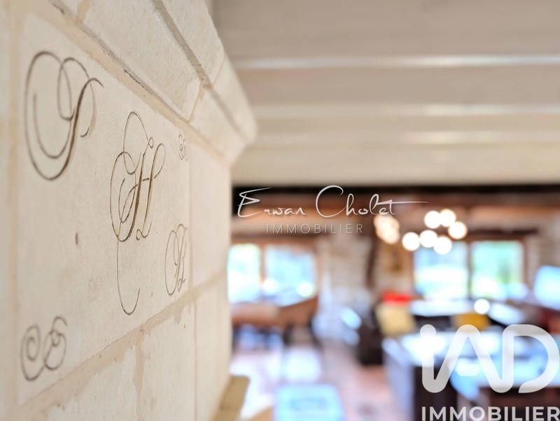 Maison - 246 m² - 7 pièces