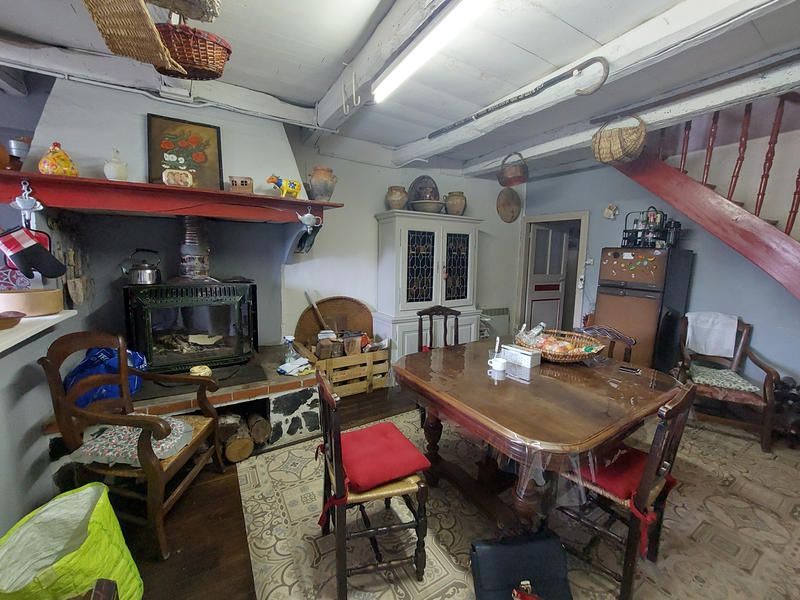 Maison - 98 m² - 4 pièces