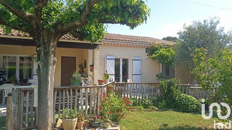 Maison - 94 m² - 5 pièces