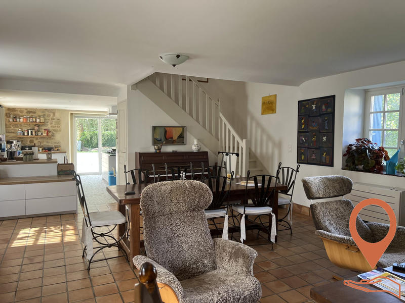 Maison ancienne - 212 m² - 5 pièces