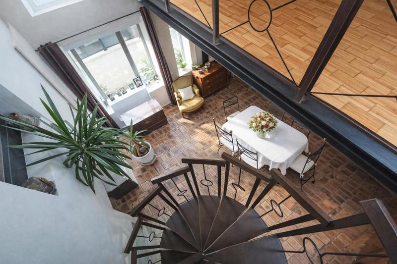 Maison - 202 m² - 8 pièces