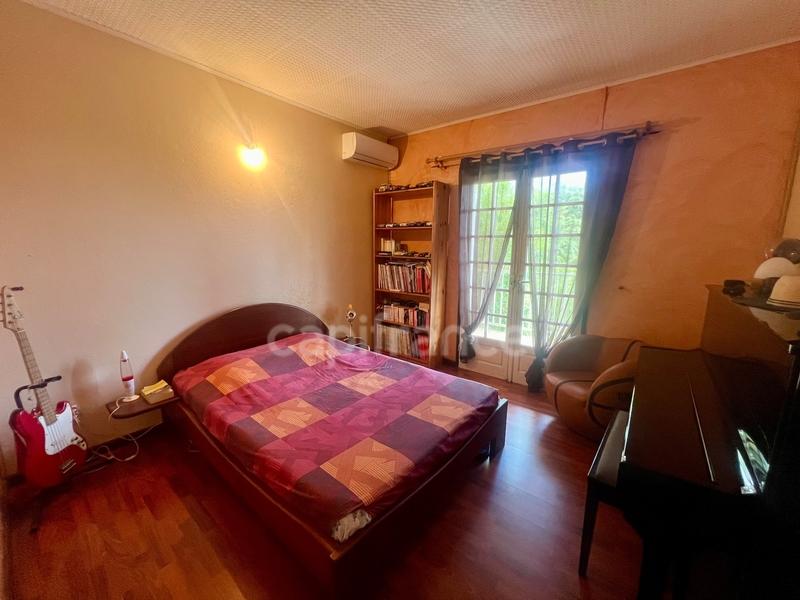 Villa - 150 m² - 6 pièces