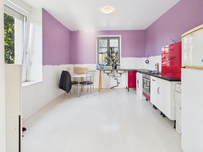 Maison - 186 m² - 7 pièces