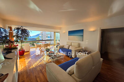 Appartement - 71 m² - 2 pièces