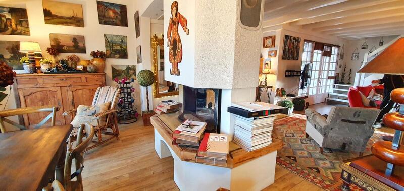 Maison - 145 m² - 7 pièces