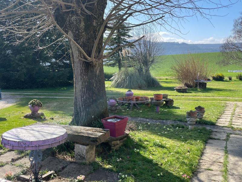 Maison - 170 m² - 9 pièces