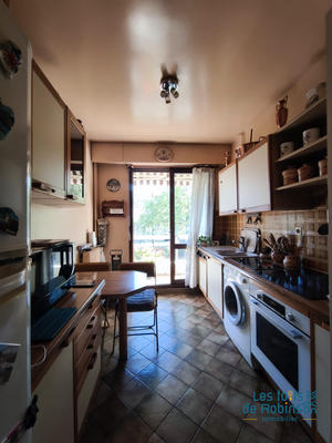 Appartement - 83 m² - 4 pièces