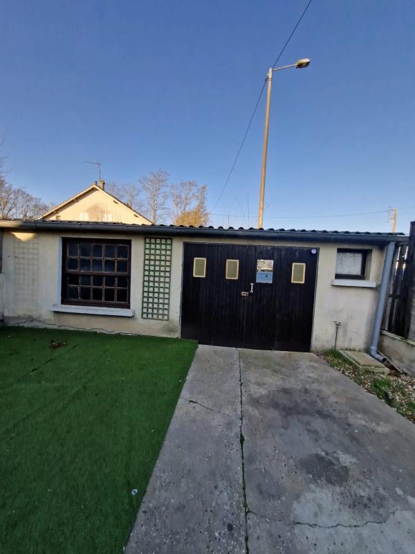 Maison - 87 m² - 6 pièces