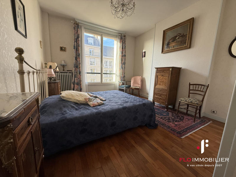 Appartement - 102 m² - 5 pièces