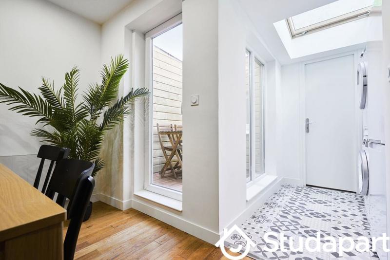 Chambre - 12 m² - 1 pièce