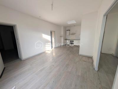 Immeuble - 179 m² - 7 pièces