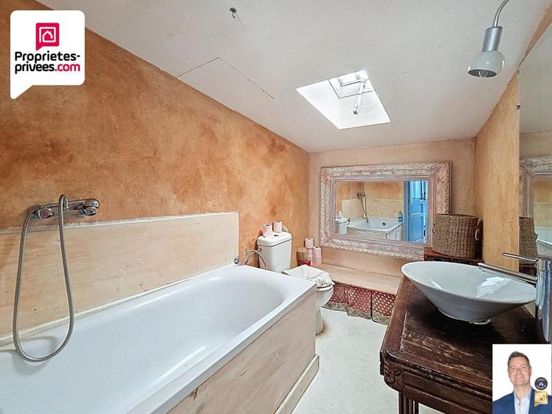 Maison - 150 m² - 8 pièces