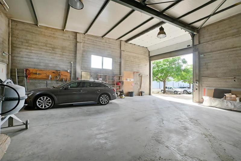 Propriété - 520 m² - 8 pièces