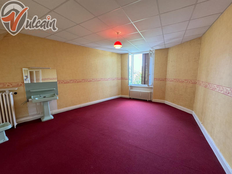 Maison - 229 m² - 10 pièces