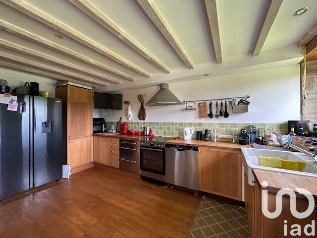 Maison - 433 m² - 16 pièces