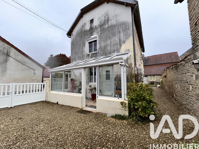 Maison - 100 m² - 4 pièces