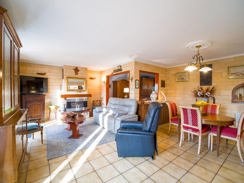 Maison - 109 m² - 5 pièces