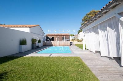 Villa - 200 m² - 7 pièces