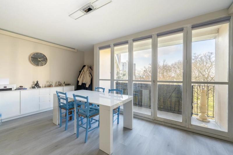 Appartement - 81 m² - 4 pièces