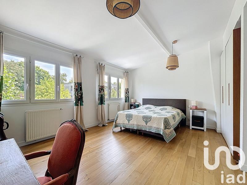 Maison - 145 m² - 6 pièces